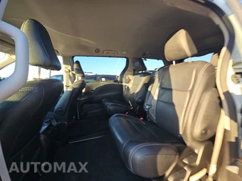 2018 Toyota Sienna SE 8-Passenger 119.3" WB - miniatura 13