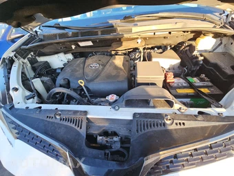 2018 Toyota Sienna SE 8-Passenger 119.3" WB - miniatura 15