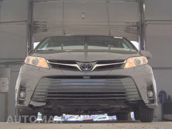 2018 Toyota Sienna XLE 8-Passenger 119.3" WB - miniatura 3