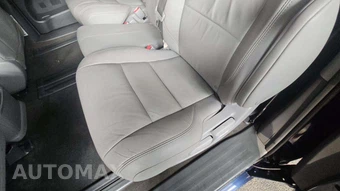 2018 Toyota Sienna XLE 8-Passenger 119.3" WB - miniatura 27