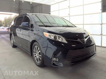 2018 Toyota Sienna XLE 8-Passenger 119.3" WB - miniatura 3