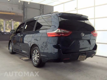 2018 Toyota Sienna XLE 8-Passenger 119.3" WB - miniatura 6