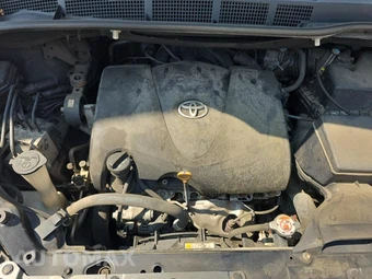 2018 Toyota Sienna XLE Premium 7-Passenger 119.3" WB - miniatura 20