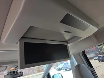 2018 Toyota Sienna XLE Premium 7-Passenger 119.3" WB - miniatura 27