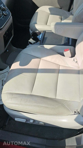 2018 Toyota Sienna XLE Premium 8-Passenger 119.3" WB - miniatura 22