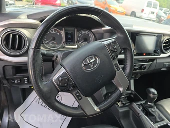 2018 Toyota Tacoma Limited Crew Cab Medium Bed - miniatura 10