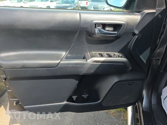2018 Toyota Tacoma Limited Crew Cab Medium Bed - miniatura 9