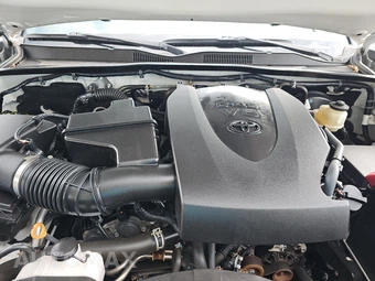 2018 Toyota Tacoma Limited Crew Cab Medium Bed - miniatura 15