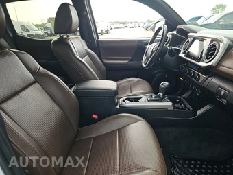 2018 Toyota Tacoma Limited Crew Cab Medium Bed - miniatura 8