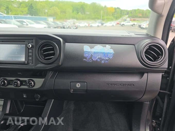 2018 Toyota Tacoma SR Crew Cab Medium Bed – miniatura 16