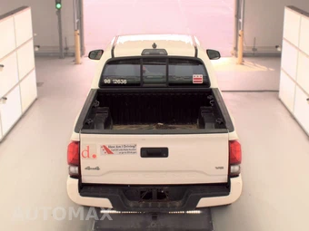 2018 Toyota Tacoma SR Crew Cab Medium Bed - miniatura 6