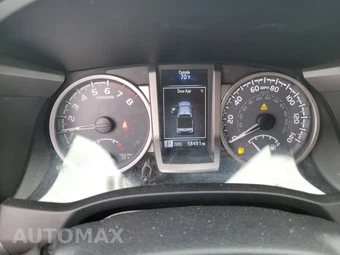 2018 Toyota Tacoma SR5 - miniatura 12