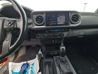 2018 Toyota Tacoma SR5 Crew Cab Long Bed - miniatura 10