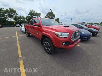 2018 Toyota Tacoma SR5 Crew Cab Long Bed - miniatura 4