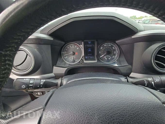 2018 Toyota Tacoma SR5 Crew Cab Long Bed - miniatura 9