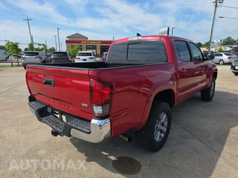 2018 Toyota Tacoma SR5 Crew Cab Medium Bed - miniatura 3