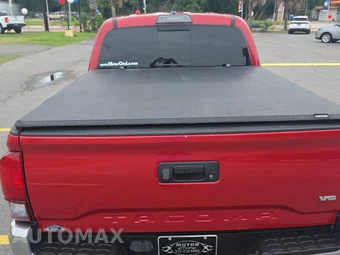 2018 Toyota Tacoma SR5 Crew Cab Medium Bed - miniatura 15