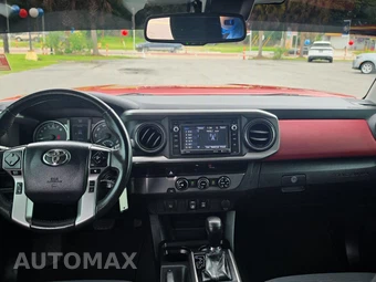 2018 Toyota Tacoma SR5 Crew Cab Medium Bed - miniatura 20
