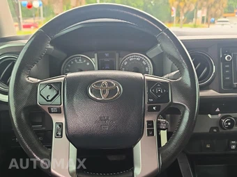 2018 Toyota Tacoma SR5 Crew Cab Medium Bed - miniatura 21