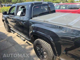 2018 Toyota Tacoma SR5 Crew Cab Medium Bed - miniatura 2