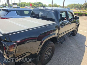 2018 Toyota Tacoma SR5 Crew Cab Medium Bed - miniatura 3