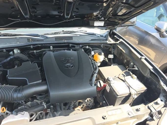 2018 Toyota Tacoma SR5 Crew Cab Medium Bed - miniatura 31