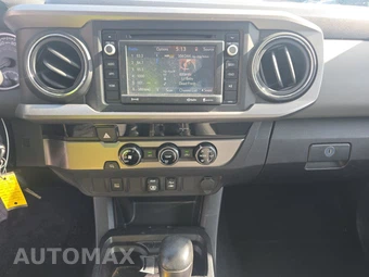 2018 Toyota Tacoma SR5 Crew Cab Medium Bed - miniatura 11