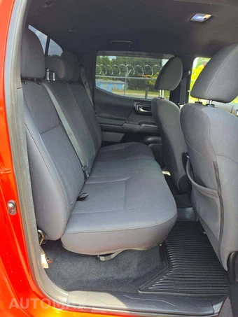 2018 Toyota Tacoma TRD Off-Road Crew Cab Medium Bed - miniatura 13