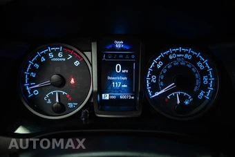 2018 Toyota Tacoma TRD Off-Road Crew Cab Medium Bed - miniatura 15