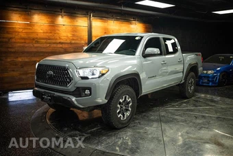 2018 Toyota Tacoma TRD Off-Road Crew Cab Medium Bed - miniatura 2