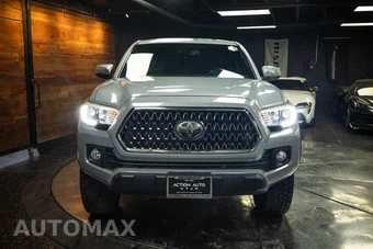 2018 Toyota Tacoma TRD Off-Road Crew Cab Medium Bed - miniatura 4
