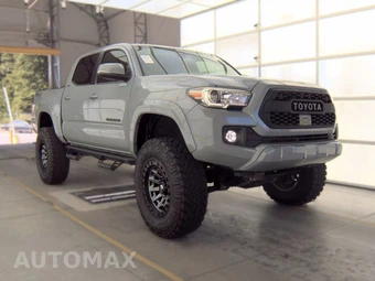 2018 Toyota Tacoma TRD Off-Road Crew Cab Medium Bed - miniatura 3