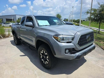 2018 Toyota Tacoma TRD Off-Road Extended Cab Long Bed w/Rear Doors - miniatura 4