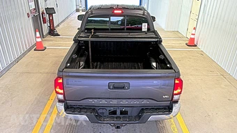 2018 Toyota Tacoma TRD Off-Road Extended Cab Long Bed w/Rear Doors - miniatura 5