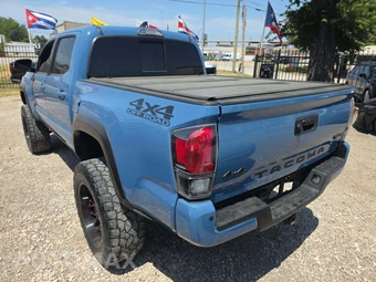 2018 Toyota Tacoma TRD Pro Crew Cab Medium Bed - miniatura 2