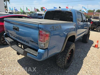 2018 Toyota Tacoma TRD Pro Crew Cab Medium Bed - miniatura 3