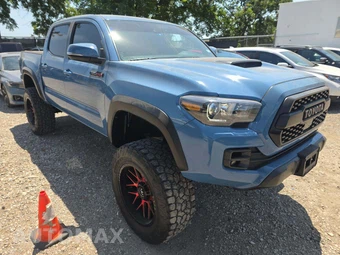 2018 Toyota Tacoma TRD Pro Crew Cab Medium Bed - miniatura 4