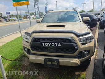 2018 Toyota Tacoma TRD Sport Crew Cab Medium Bed