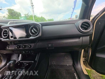 2018 Toyota Tacoma TRD Sport Crew Cab Medium Bed - miniatura 19