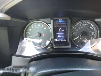 2018 Toyota Tacoma TRD Sport Crew Cab Medium Bed - miniatura 6