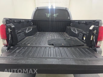2018 Toyota Tacoma TRD Sport Crew Cab Medium Bed - miniatura 16