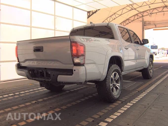 2018 Toyota Tacoma TRD Sport Crew Cab Medium Bed - miniatura 4