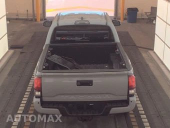 2018 Toyota Tacoma TRD Sport Crew Cab Medium Bed - miniatura 5
