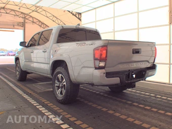 2018 Toyota Tacoma TRD Sport Crew Cab Medium Bed - miniatura 6