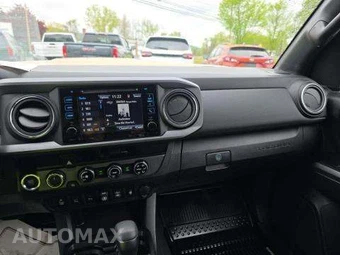 2018 Toyota Tacoma TRD Sport Crew Cab Medium Bed - miniatura 11