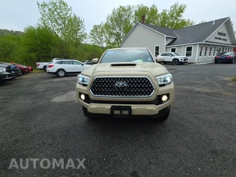 2018 Toyota Tacoma TRD Sport Crew Cab Medium Bed - miniatura 2