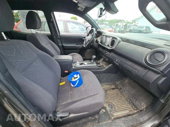 2018 Toyota Tacoma TRD Sport Crew Cab Medium Bed - miniatura 18