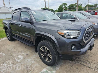 2018 Toyota Tacoma TRD Sport Crew Cab Medium Bed - miniatura 4