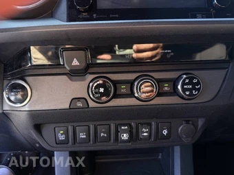 2018 Toyota Tacoma TRD Sport Crew Cab Medium Bed - miniatura 16