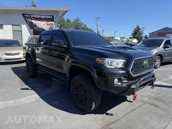 2018 Toyota Tacoma TRD Sport Crew Cab Medium Bed - miniatura 2
